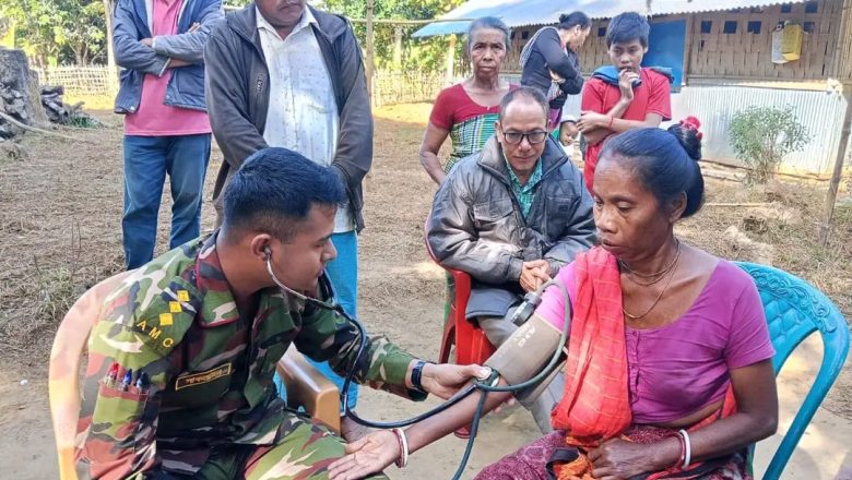 বিনামূল্যে চিকিৎসা সেবা পেলো দুর্গম পাহাড়ের অসহায় মানুষ